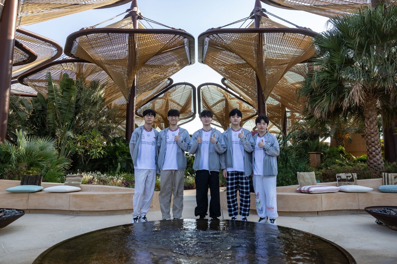 SLS-Residences-Handover-Ribbon